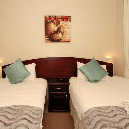 Addis Bed And Breakfast Durban Esterno foto