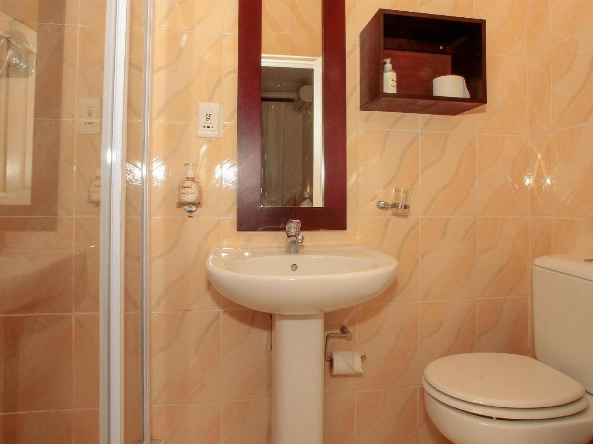 Addis Bed And Breakfast Durban Esterno foto