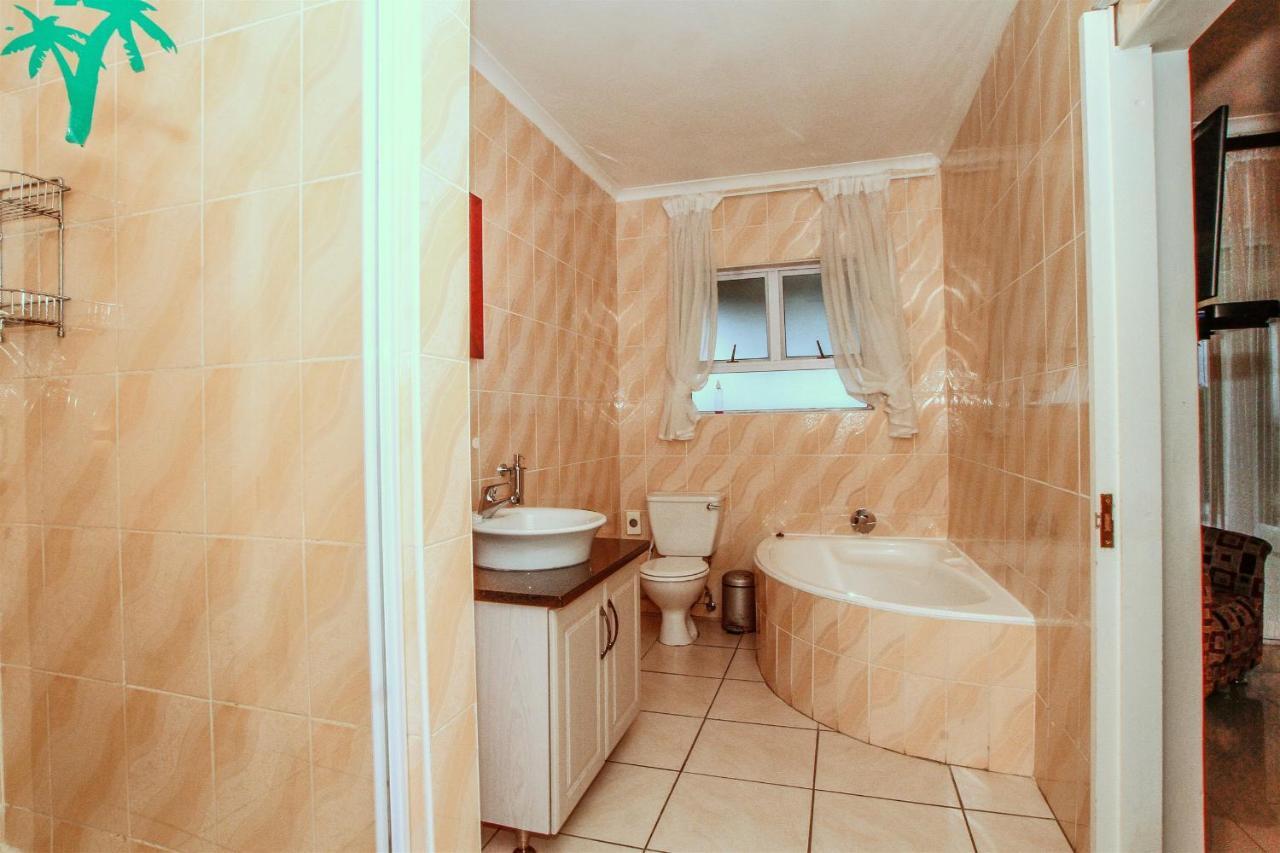 Addis Bed And Breakfast Durban Esterno foto